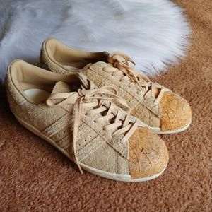 Adidas superstar women's shoes (very unique!)